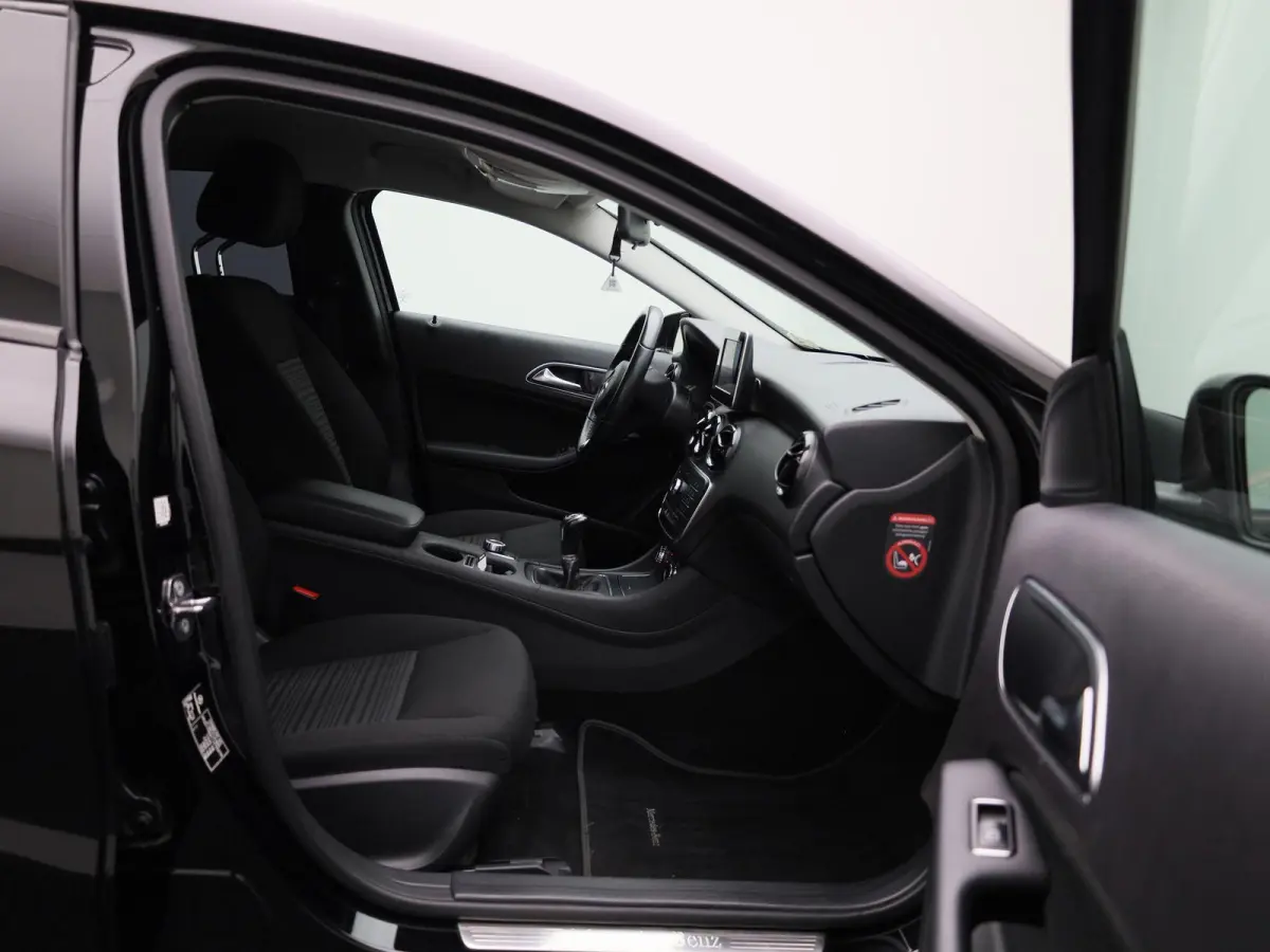 160 Sport Edition | Cruise Control | Navigatie | Bluetooth |