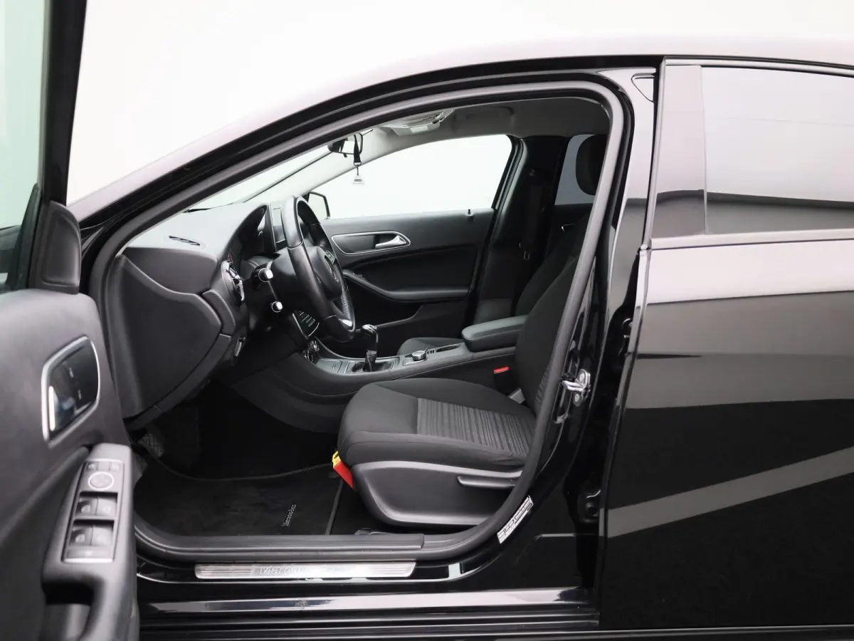 160 Sport Edition | Cruise Control | Navigatie | Bluetooth |