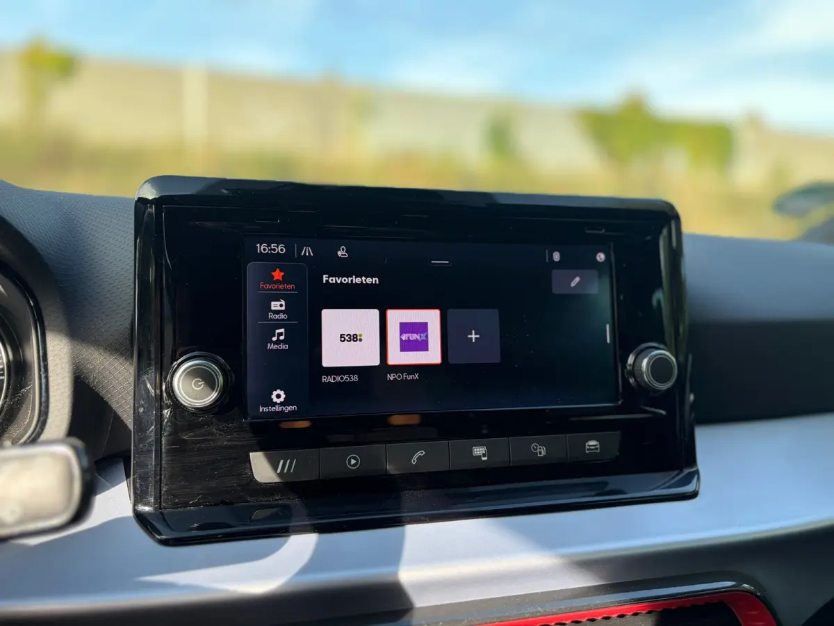 1.0 EcoTSI FR CARPLAY I CAMERA I CRUISE I DEALER ONDH I 6BAK