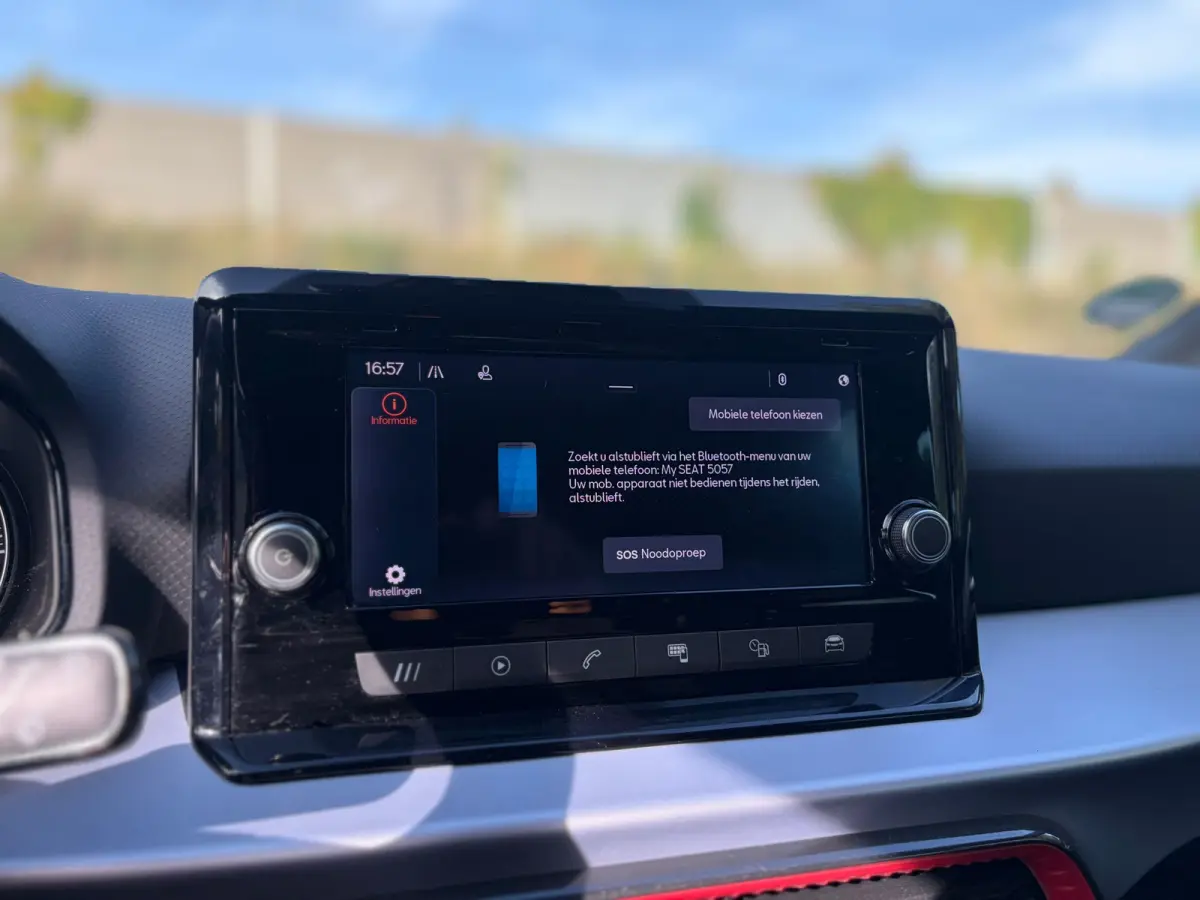 1.0 EcoTSI FR CARPLAY I CAMERA I CRUISE I DEALER ONDH I 6BAK