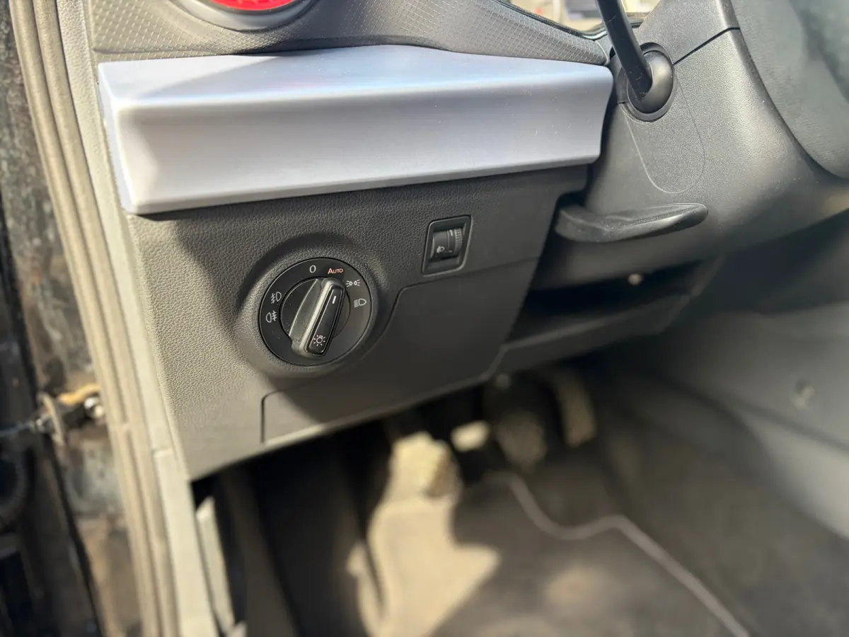 1.0 EcoTSI FR CARPLAY I CAMERA I CRUISE I DEALER ONDH I 6BAK