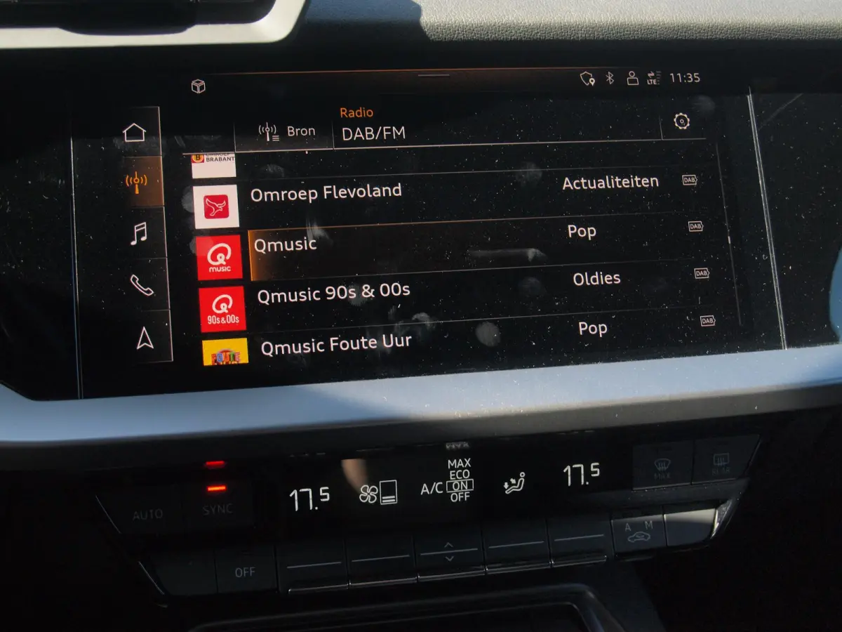 40 TFSI e Plug-in Hybride | Apple Carplay | Sportstoelen | DAB | Navi | NL-Auto |