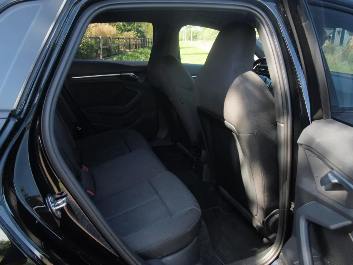 40 TFSI e Plug-in Hybride | Apple Carplay | Sportstoelen | DAB | Navi | NL-Auto |