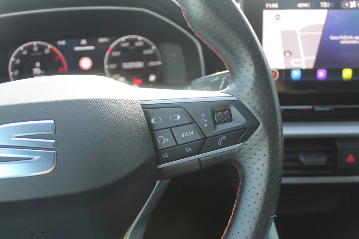 1.5 TSI FR Apple Carplay/Android Auto l Cruise control l Keyless start l hemelbekleding donker