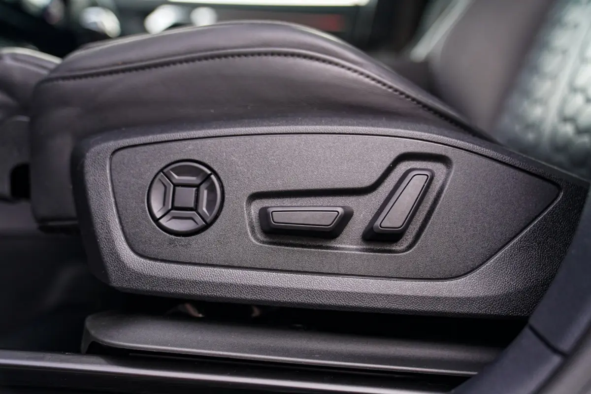 RSQ3 TFSI RS | Schuifdak | RS Zetels | Bang&Olufsen 3D Premium | Adaptieve Cruise | Sport uitlaat | NardoGrey |
