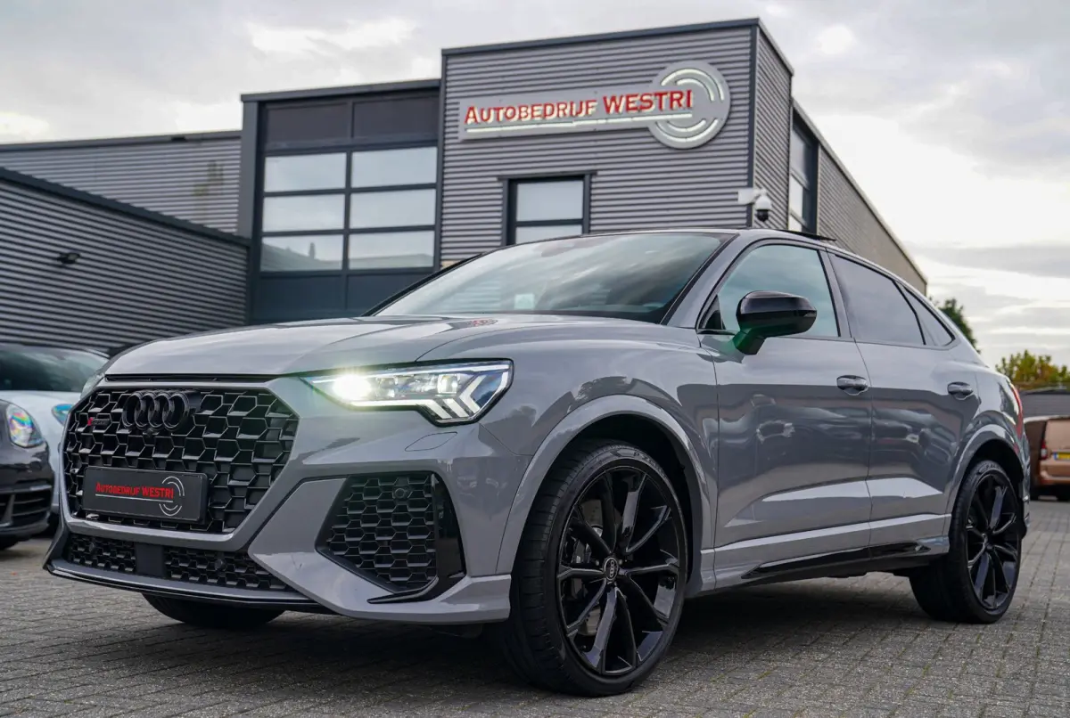 RSQ3 TFSI RS | Schuifdak | RS Zetels | Bang&Olufsen 3D Premium | Adaptieve Cruise | Sport uitlaat | NardoGrey |