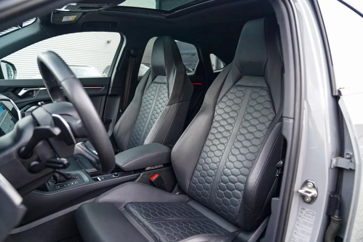 RSQ3 TFSI RS | Schuifdak | RS Zetels | Bang&Olufsen 3D Premium | Adaptieve Cruise | Sport uitlaat | NardoGrey |