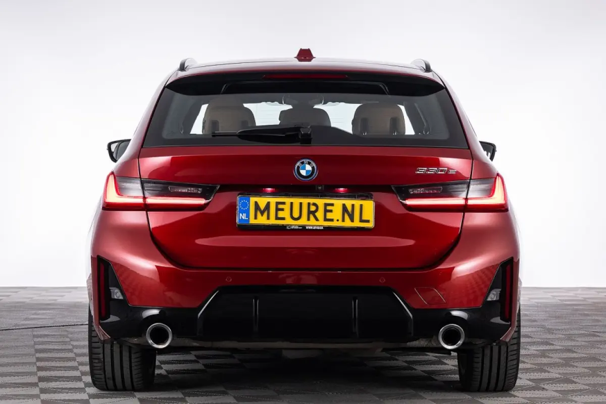 330e M Sport | LEDER | LED | CAMERA | PHEV