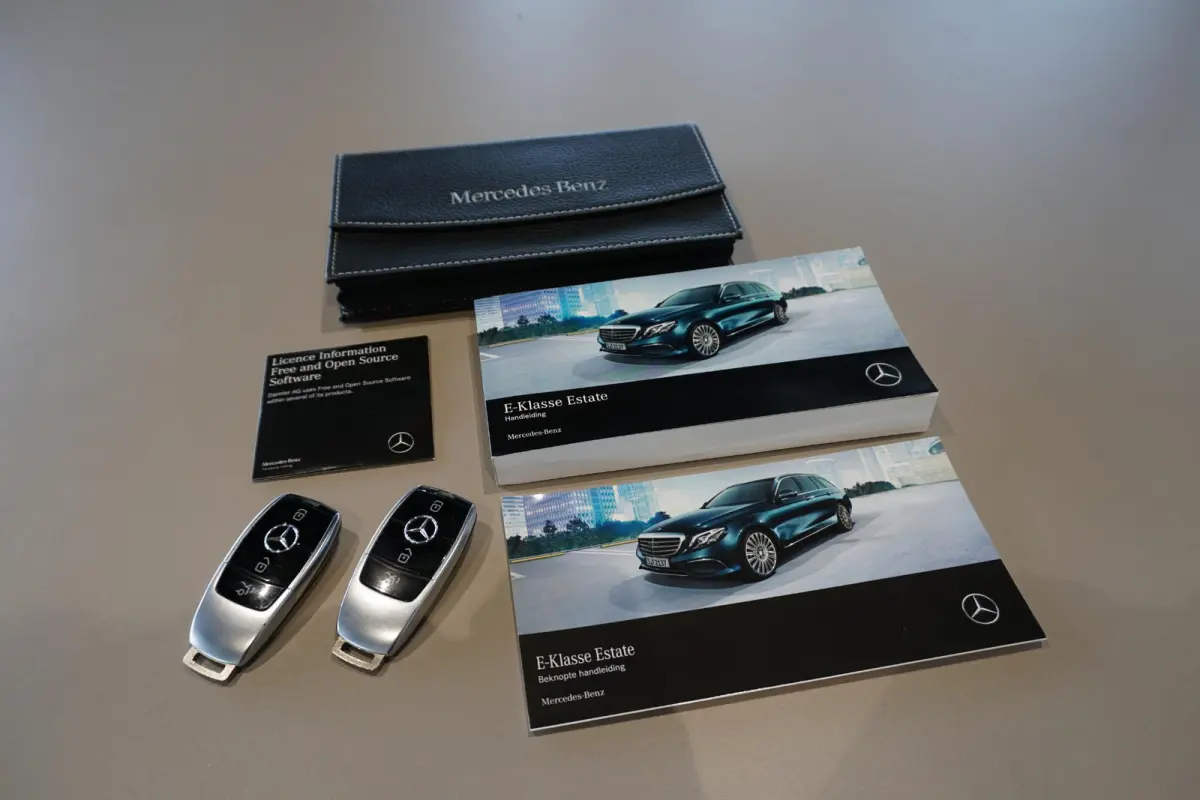 400 d 4Matic Premium Plus AMG + PANO / MEMORY / BURMESTER / 360° / TREKHAAK