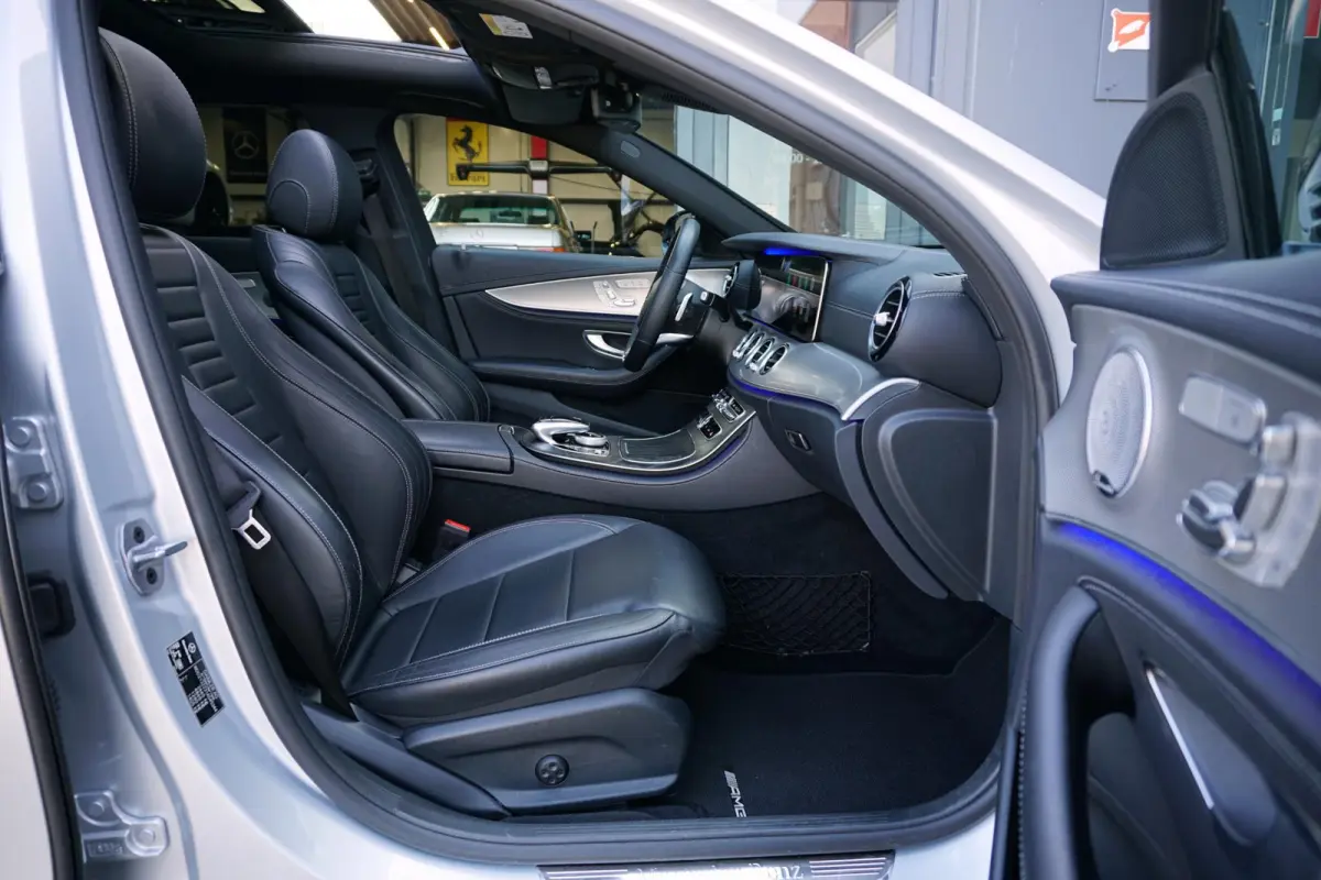 400 d 4Matic Premium Plus AMG + PANO / MEMORY / BURMESTER / 360° / TREKHAAK