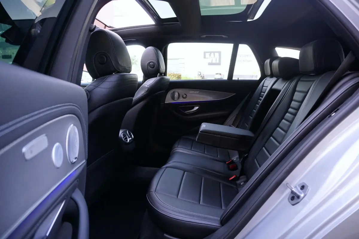 400 d 4Matic Premium Plus AMG + PANO / MEMORY / BURMESTER / 360° / TREKHAAK