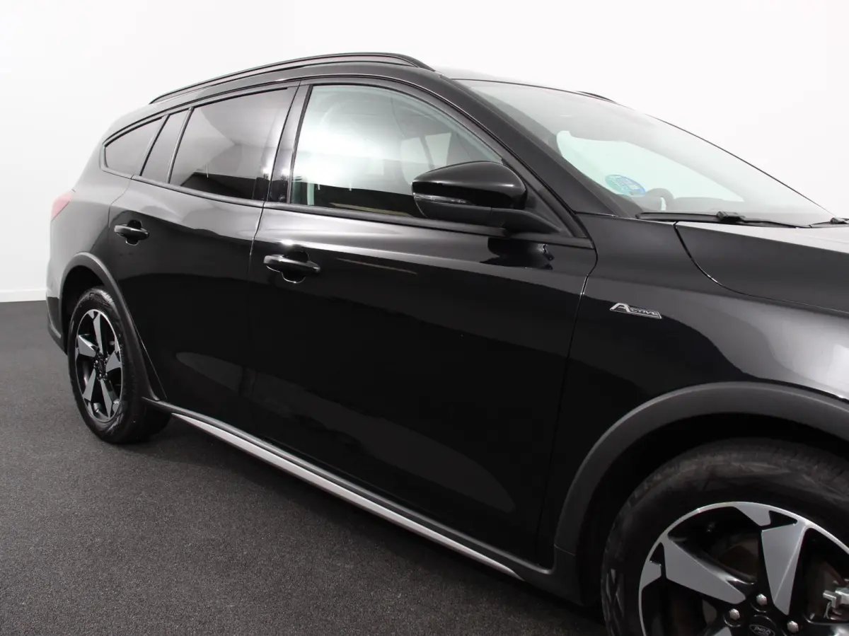 1.0 EcoBoost 155pk Automaat Hybrid Active X Navigatie Climate Control Camera Parkeer sensoren B&O Dab Led Lichtmetalen velgen Dab Led
