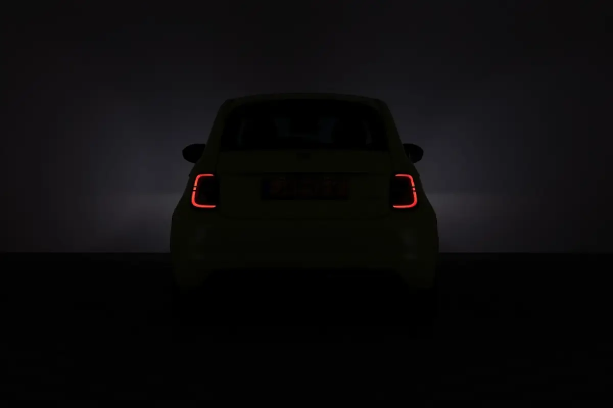 La Prima | JBL | LEDER | PANORAMADAK | NAVI | CAMERA | 24 kWh | SOH: 99,2% |
