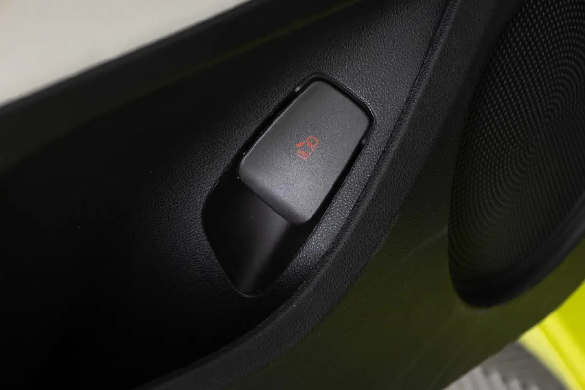 La Prima | JBL | LEDER | PANORAMADAK | NAVI | CAMERA | 24 kWh | SOH: 99,2% |