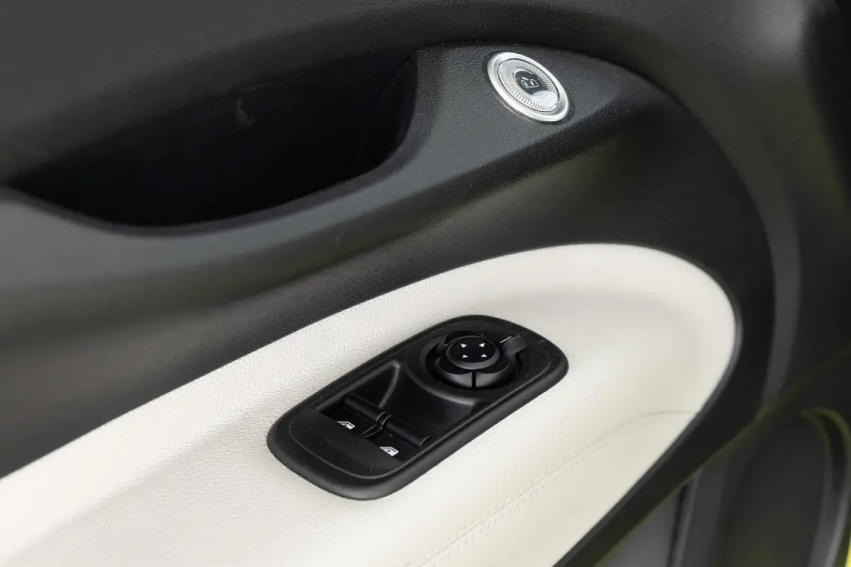 La Prima | JBL | LEDER | PANORAMADAK | NAVI | CAMERA | 24 kWh | SOH: 99,2% |