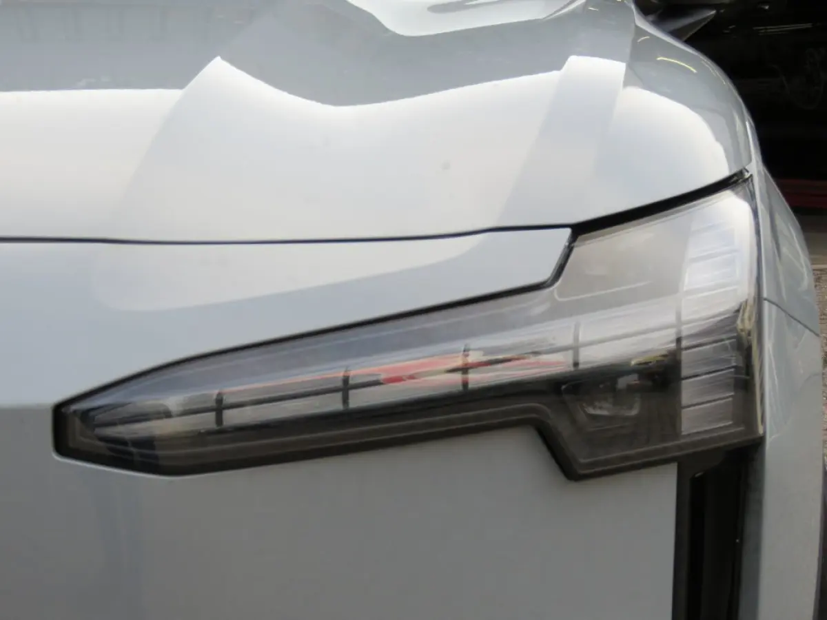 EXTENDED CORE 69 KWH / soh90% / Trekhaak / Camera / BOVAG garantie