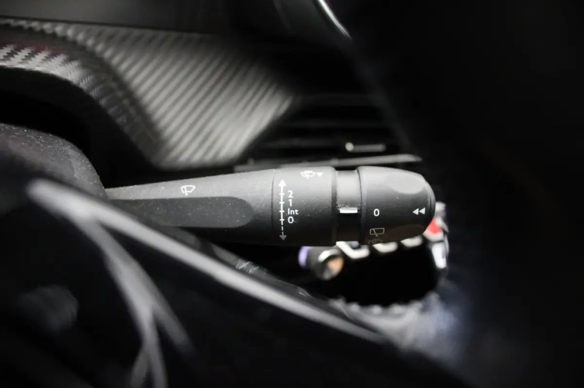 1.2 PureTech Active - Carplay, Navi, Cruise, Afn. Trekhaak