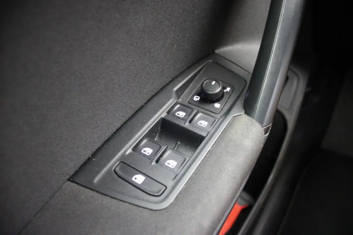 1.5 TSI Life Business - Digitaal Cockpit, Carplay, Camera, Adapt. Cruise, Stoelverw.