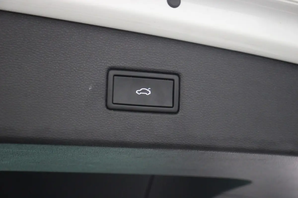 1.5 TSI Life Business - Digitaal Cockpit, Carplay, Camera, Adapt. Cruise, Stoelverw.