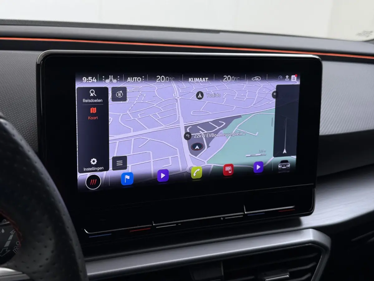 1.5 eTSI FR VAN:22.900,- VOOR:19.877,- UW HERFSTVOORDEEL:3.023,- 150PK | STOEL + STUURVERWARMING |ACHTERUIT RIJ CAMERA | KEYLESS | DODEHOEK | APPLECARPLAY\AINDROID AUTO | TREKHAAK | RIJKLAAR