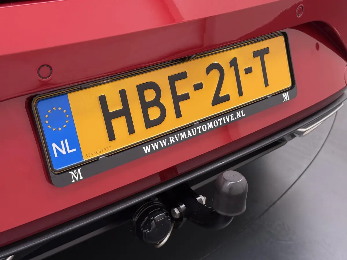 1.5 eTSI FR VAN:22.900,- VOOR:19.877,- UW HERFSTVOORDEEL:3.023,- 150PK | STOEL + STUURVERWARMING |ACHTERUIT RIJ CAMERA | KEYLESS | DODEHOEK | APPLECARPLAY\AINDROID AUTO | TREKHAAK | RIJKLAAR