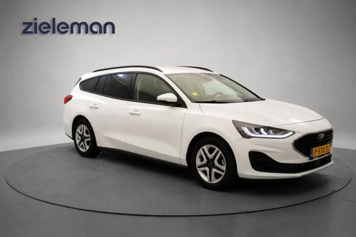 Ford Focus Wagon 2022 Diesel Handgeschakeld leasen