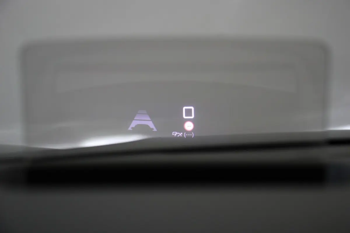 1.2 Puretech Business Plus Automaat - Carplay, Camera, Headup Display, Stoelverw. Afn. Trekhaak