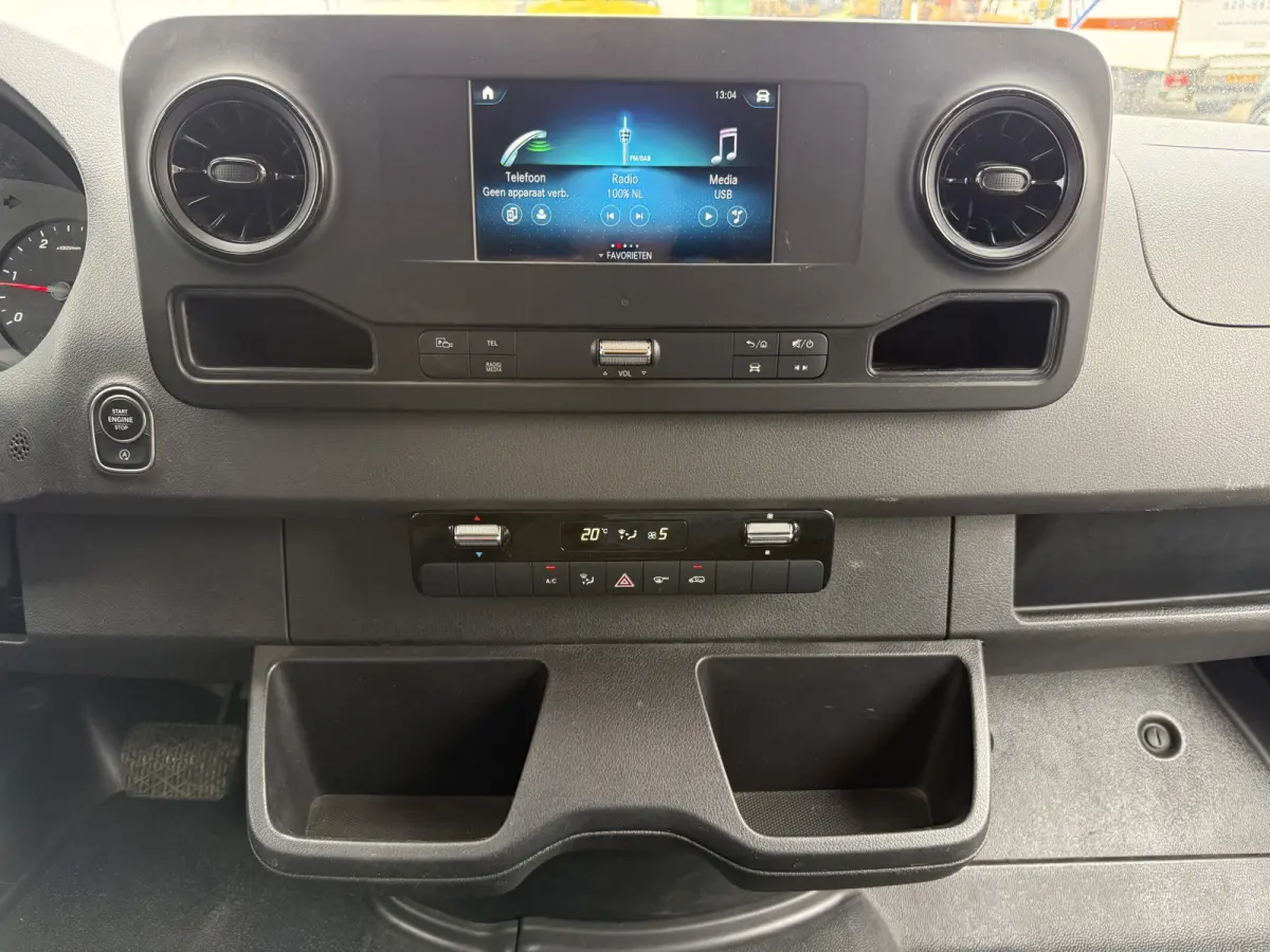 314 2.2 140PK Automaat L2H2 Climate Control Cruise Control Carplay Camera