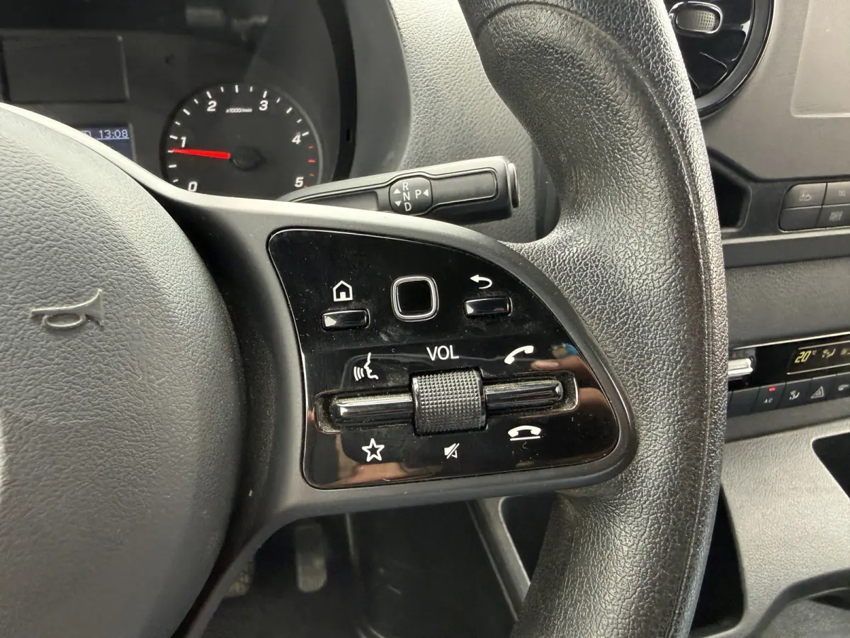 314 2.2 140PK Automaat L2H2 Climate Control Cruise Control Carplay Camera