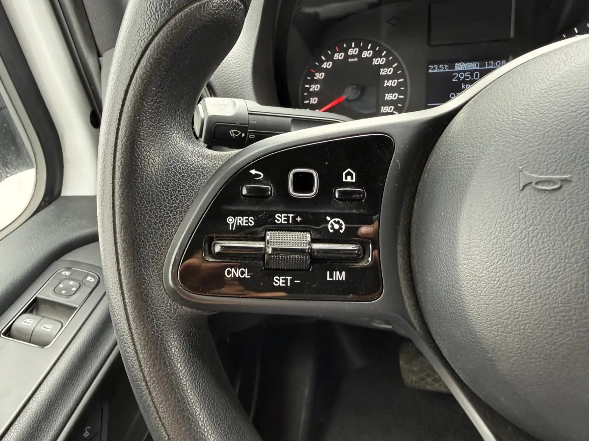 314 2.2 140PK Automaat L2H2 Climate Control Cruise Control Carplay Camera