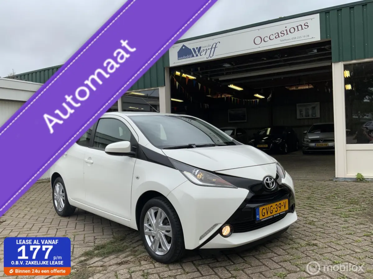 1.0 VVT-i x-play,CarPlay,Airco,Camera,Lmvelgen,Led,Automaat