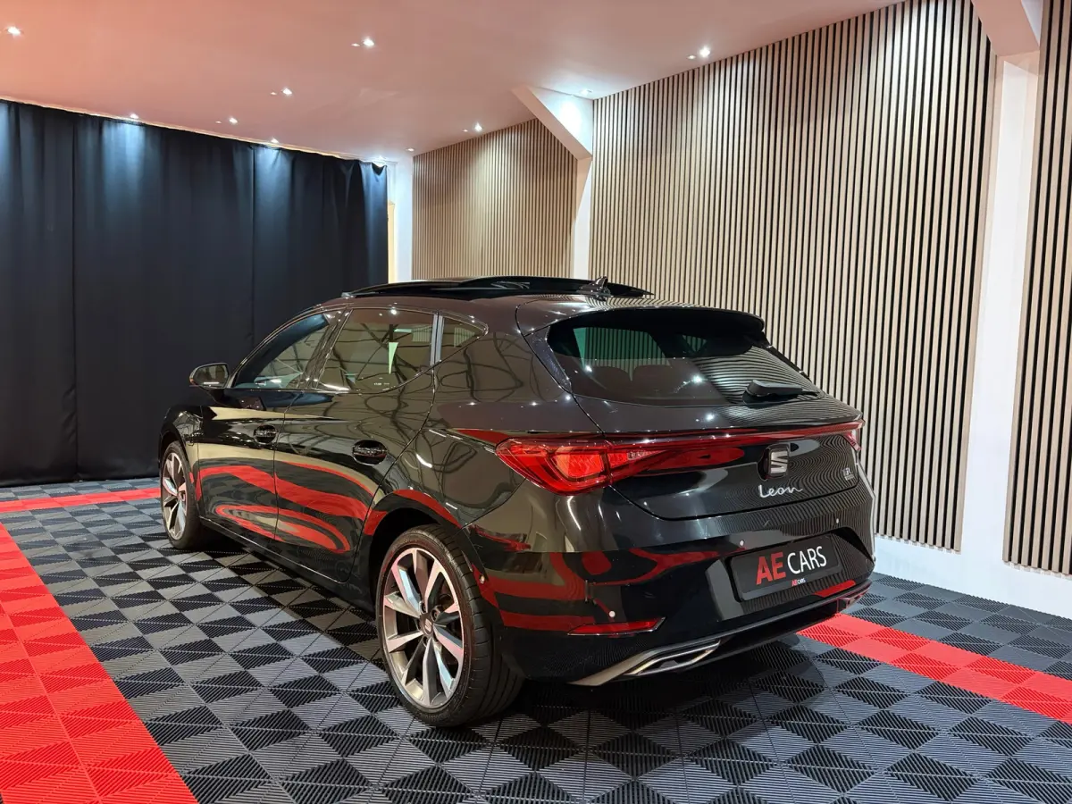 1.4 TSI eHybrid PHEV FR Business Intense Pano Camera Memory Seats