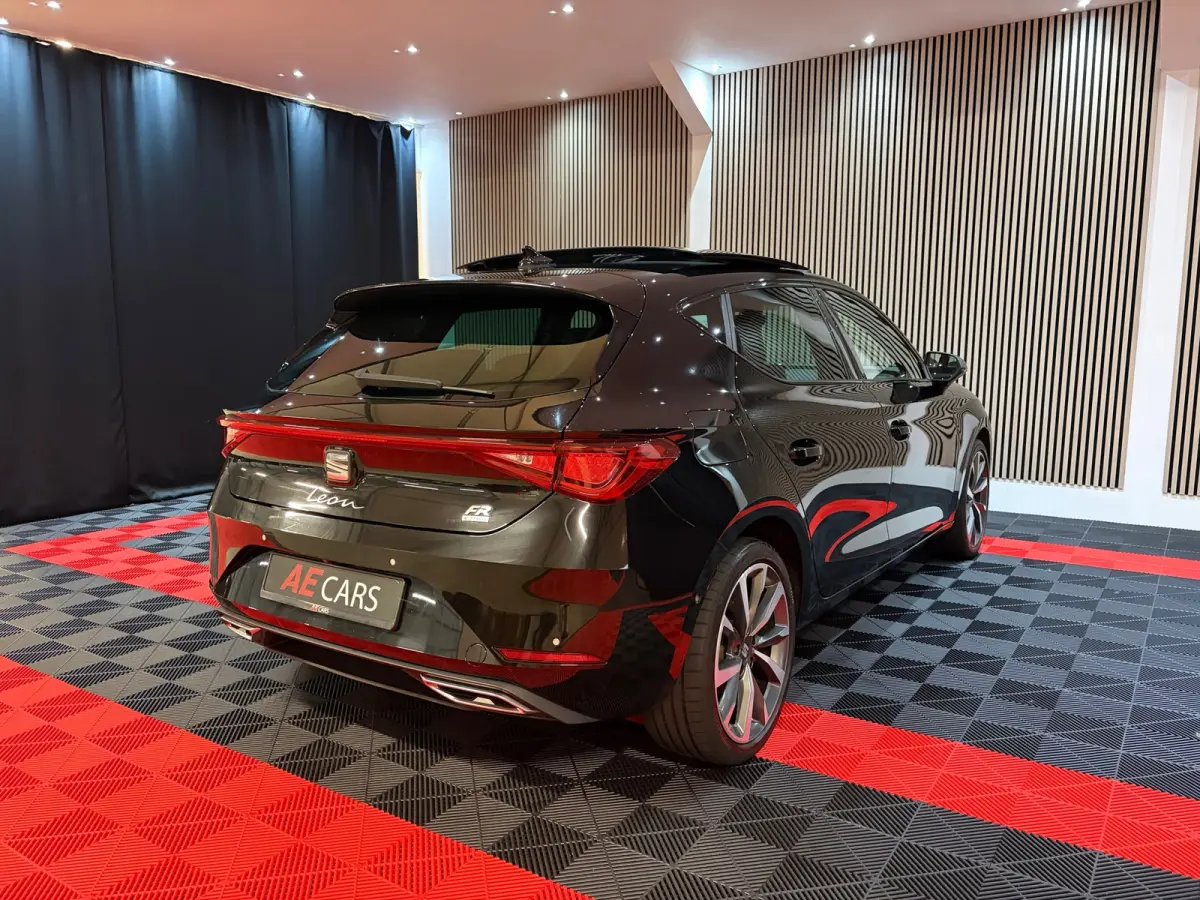 1.4 TSI eHybrid PHEV FR Business Intense Pano Camera Memory Seats