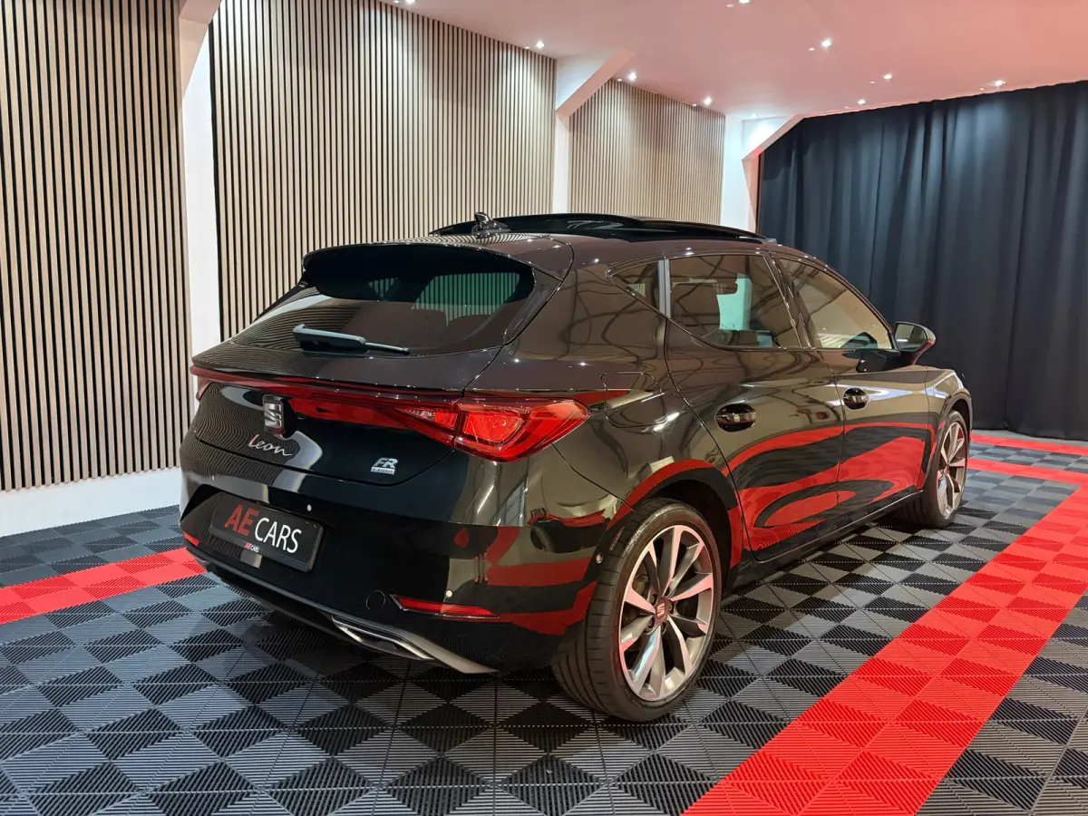 1.4 TSI eHybrid PHEV FR Business Intense Pano Camera Memory Seats