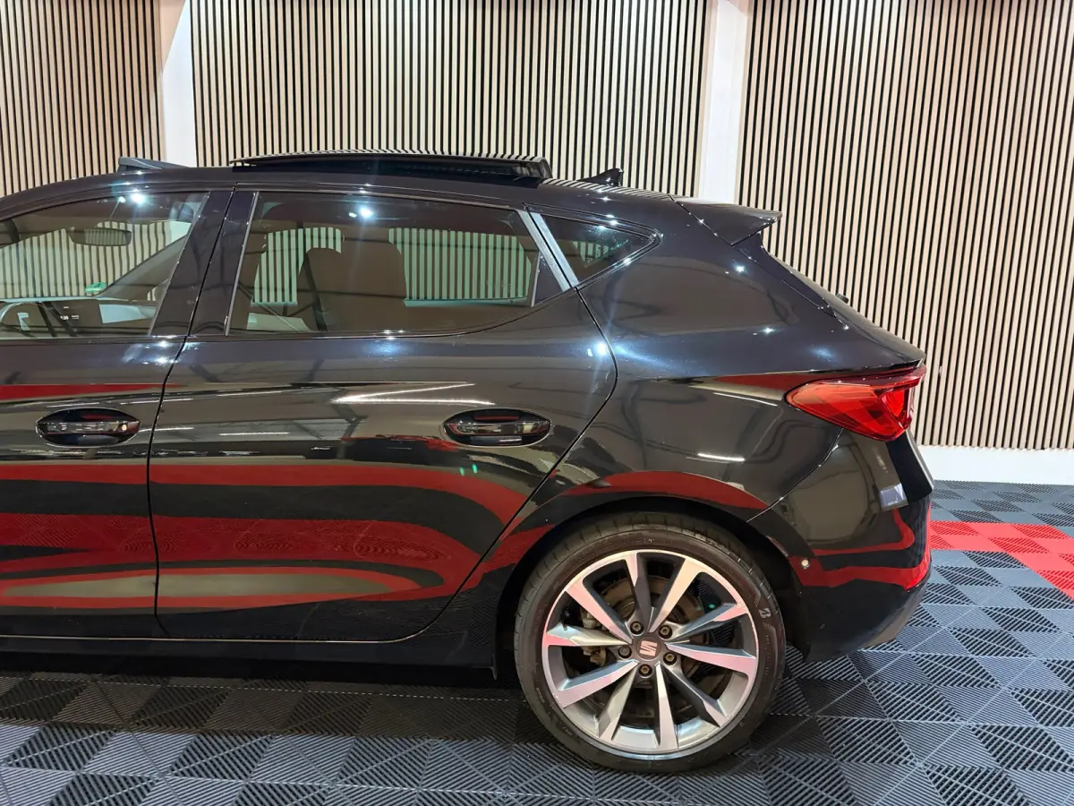 1.4 TSI eHybrid PHEV FR Business Intense Pano Camera Memory Seats