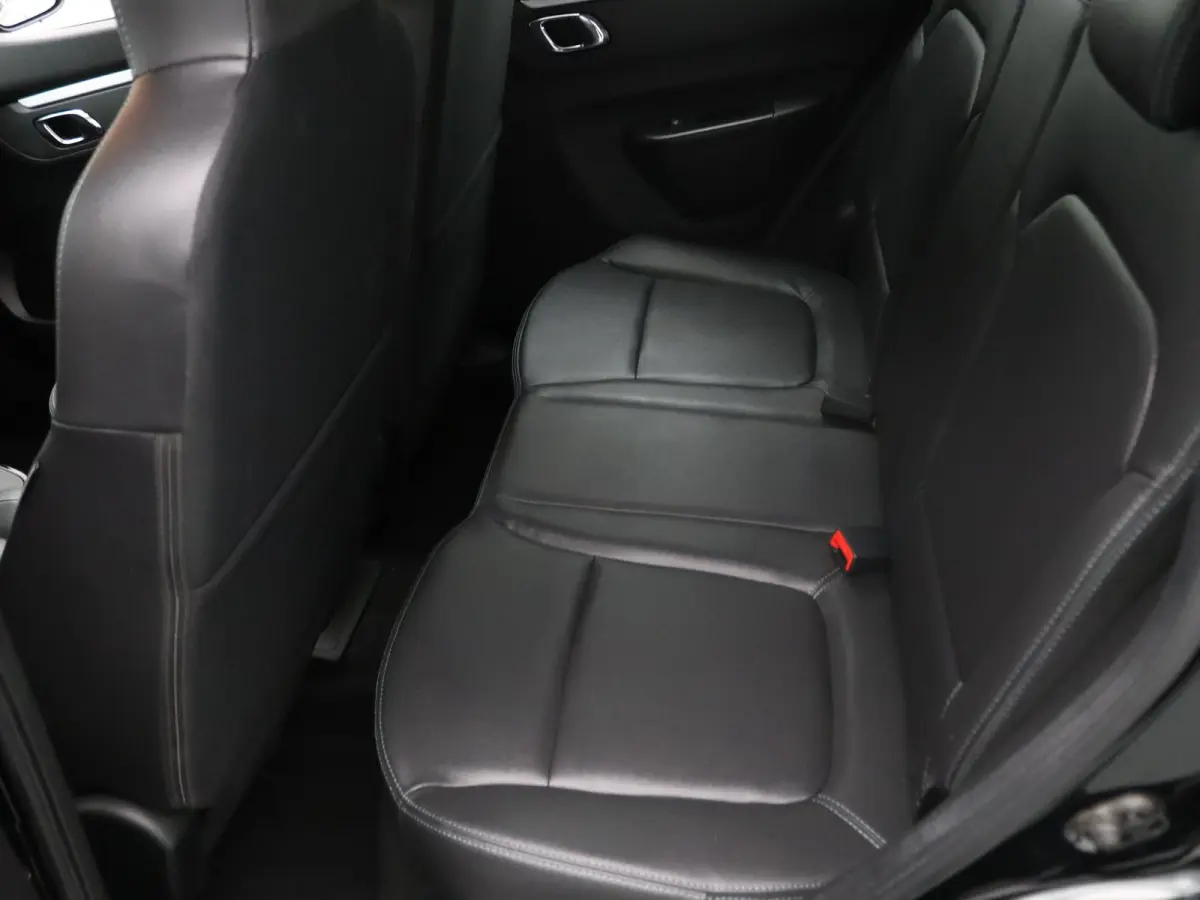 Expression 27 kWh Apple Carplay/Android Auto | Airco