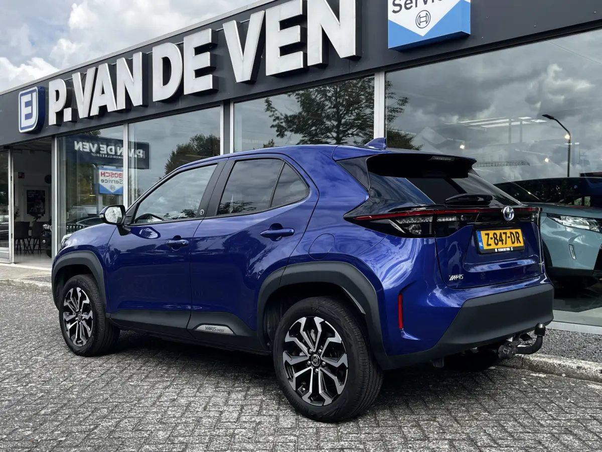 1.5 Hybrid Dynamic Automaat | Afn. trekhaak | Adapt. Cruise | Navi | Camera | Led | 17'' |