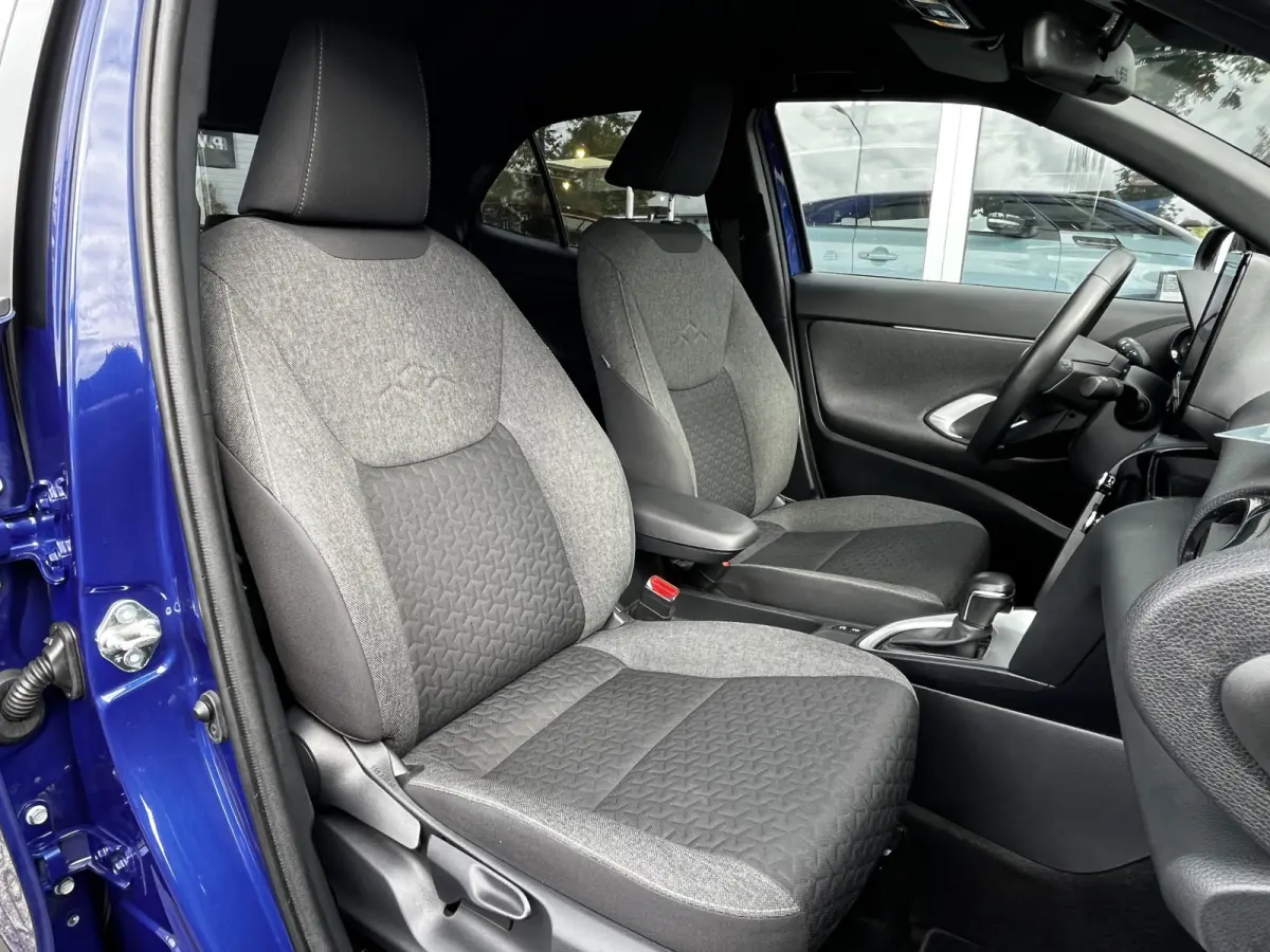 1.5 Hybrid Dynamic Automaat | Afn. trekhaak | Adapt. Cruise | Navi | Camera | Led | 17'' |