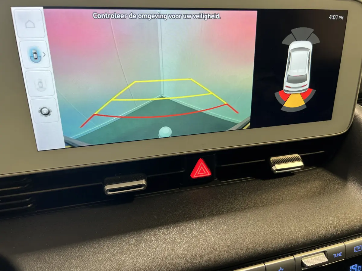Connect+ 73kWh Afn. Trekhaak | Navigatie/Android/Apple Carplay | LM Velgen 19" | Voorstoelen Verwarmd | Cruise Control Adaptief | Lederen Bekleding | Warmtepomp | Airco |