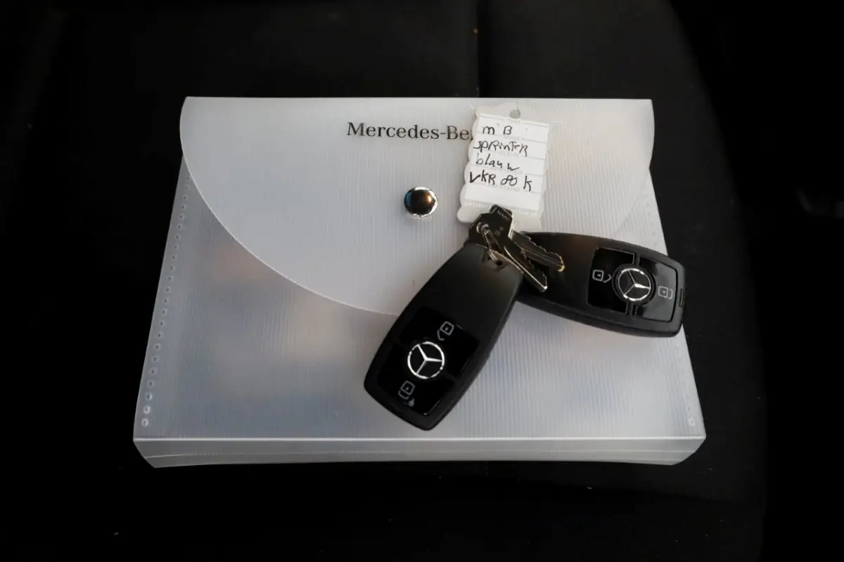 311 CDI 115pk E6 RWD Bakwagen met achterdeuren 2-Persoons 06-2021