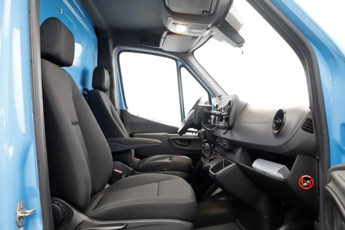 311 CDI 115pk E6 RWD Bakwagen met achterdeuren 2-Persoons 06-2021