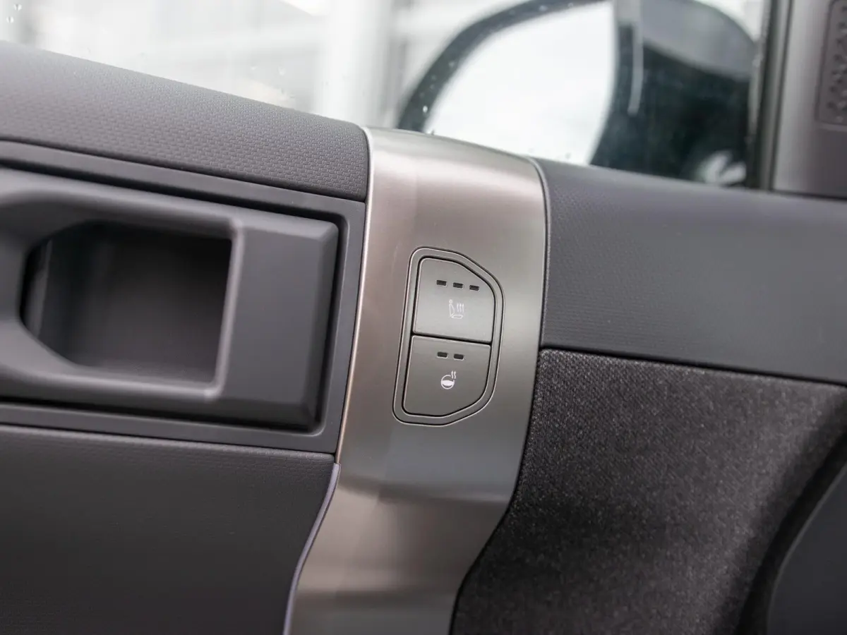 GT-Line Business Edition 81.4 kWh | Actieprijs* | Navi. | Clima. | Adapt. Cruise. | Parkeersensoren | Dodehoekassistentie | Stoel&Stuur Verwarming | GT-Line Vegan Lederen Stoelbekleding