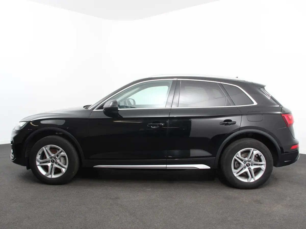 50 TFSI e quattro S edition Climate control Adaptieve cruise control Led Apple Carplay/ Android Auto Parkeersensoren Verwarmde voorstoelen Keyless Lane assist Lichtmetalen velgen