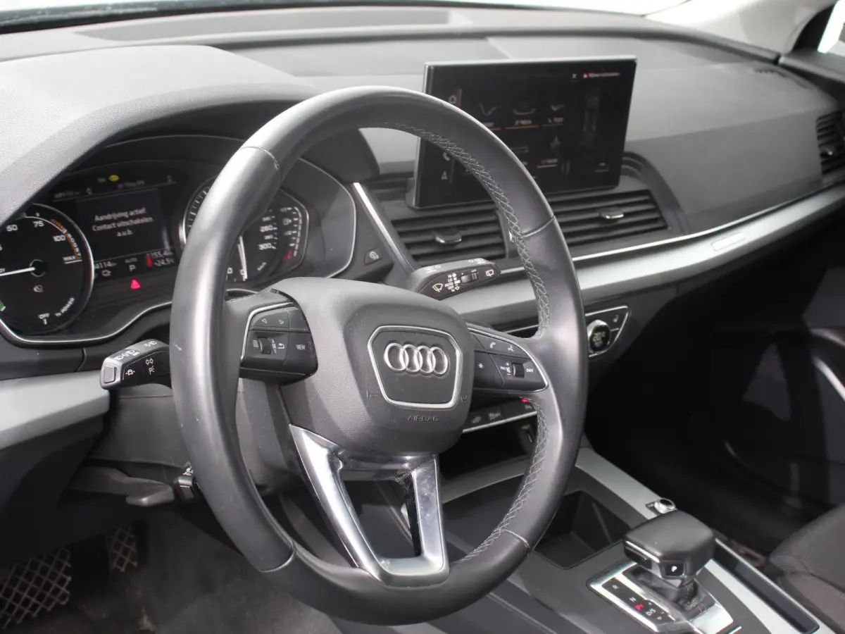 50 TFSI e quattro S edition Climate control Adaptieve cruise control Led Apple Carplay/ Android Auto Parkeersensoren Verwarmde voorstoelen Keyless Lane assist Lichtmetalen velgen