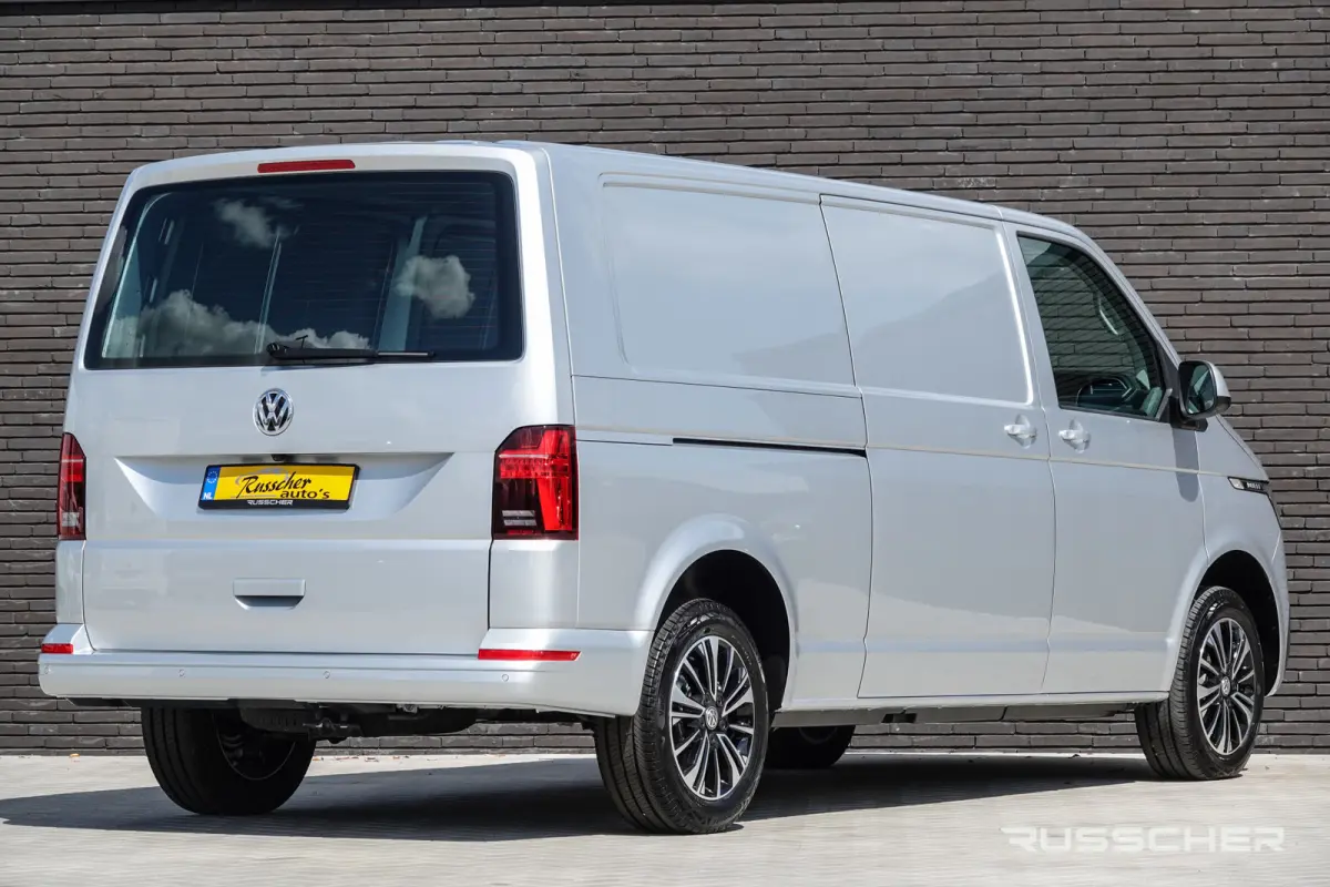 L2H1 2.0Tdi 150Pk DSG7 | Bulli | 28 | 2xSchuifdeur | Achteruitrijcamera | 17'' | Reflex Silver