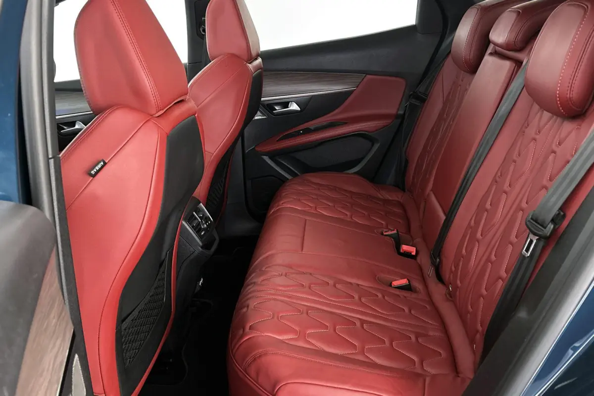 1.6 HYbrid 225 GT 1e Eigenaar Panoramadak Leder FOCAL