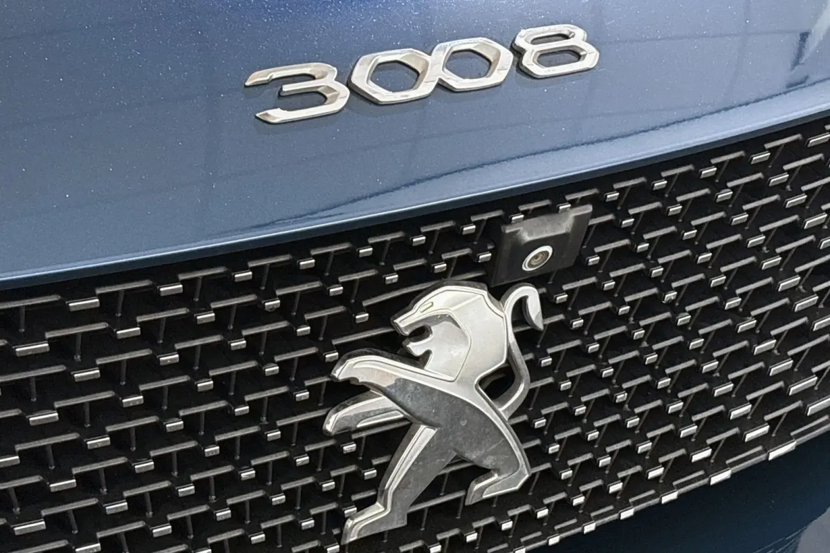 1.6 HYbrid 225 GT 1e Eigenaar Panoramadak Leder FOCAL