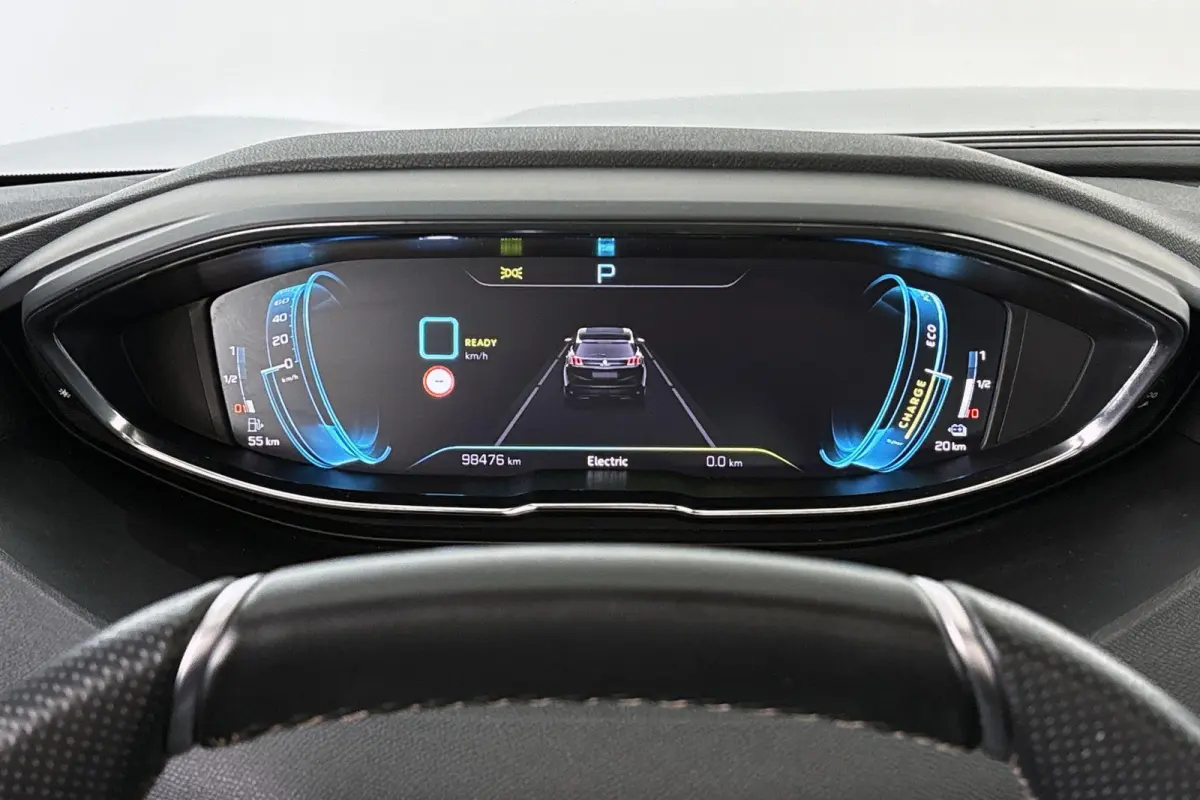 1.6 HYbrid 225 GT 1e Eigenaar Panoramadak Leder FOCAL