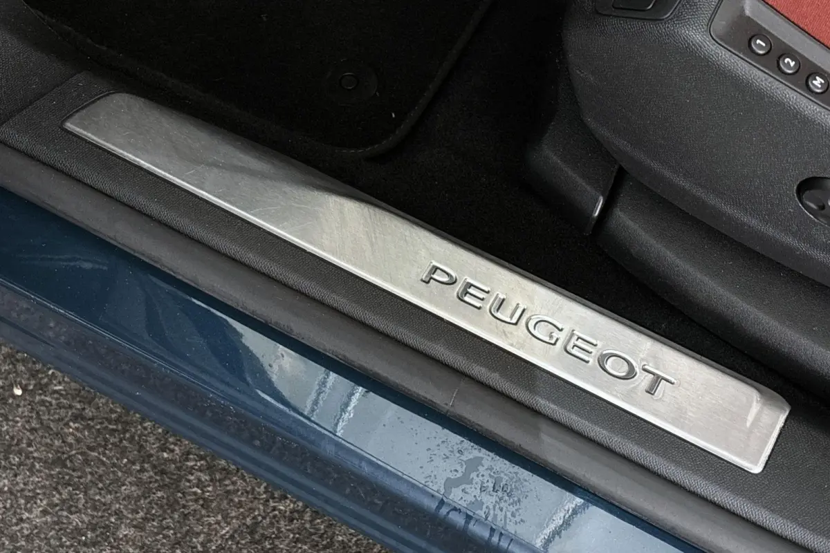 1.6 HYbrid 225 GT 1e Eigenaar Panoramadak Leder FOCAL