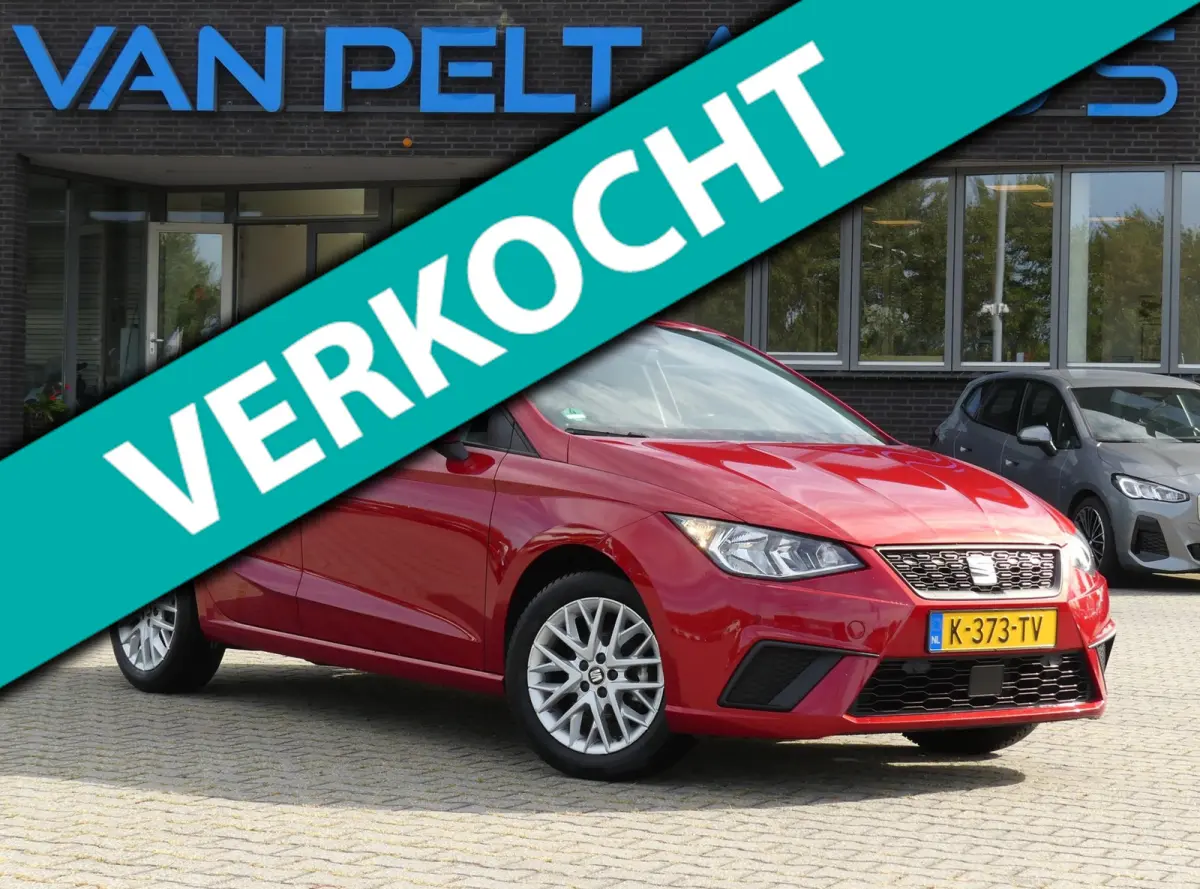 1.0 TSI Style Business Intense / Apple Carplay/Android Auto / Desire Red